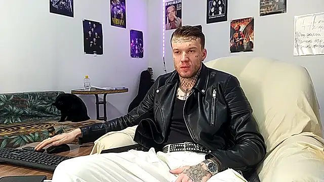 Huntall77 online show from January 7, 2026, 10:40 am