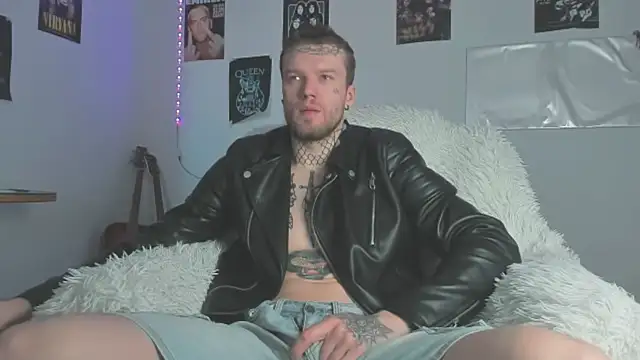 Huntall77 online show from March 29, 2026, 6:13 am