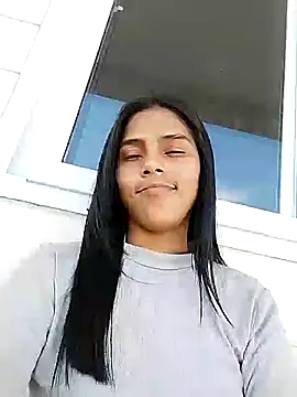 Sofia-luna1 online show from November 22, 2025, 7:02 pm