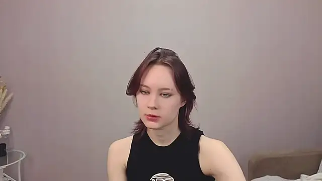 Snapshot of Annie_Way chatting on November 26, 2025, 1:23 pm Annie Way online show from November 26, 2025, 1:23 pm