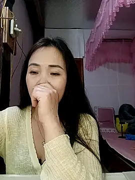 Feeling-hot online show from March 4, 2026, 1:50 pm