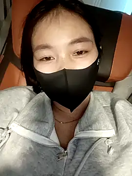 thuy-kieu online show from December 17, 2025, 9:26 am