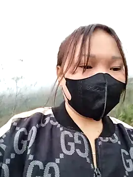 m-mbae online show from December 18, 2025, 2:17 am