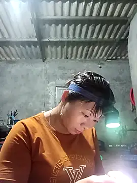 vangkt-cute online show from March 8, 2026, 2:59 am