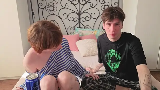 Danny loves Mary online show from April 23, 2026, 1:51 am