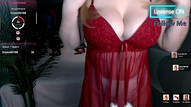 Kate Moan online show from December 20, 2025, 7:37 am