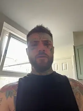 magicmichaell online show from April 30, 2026, 2:45 pm
