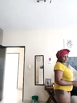 bubbles635 online show from April 14, 2026, 12:11 pm