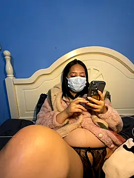 Lily-888 online show from November 18, 2025, 11:47 am