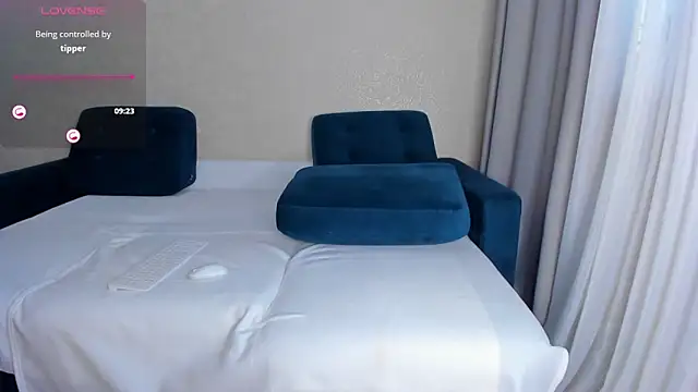 pandora gold online show from October 25, 2025, 10:45 am