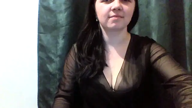 Vitalina282128 online show from February 13, 2026, 2:07 am
