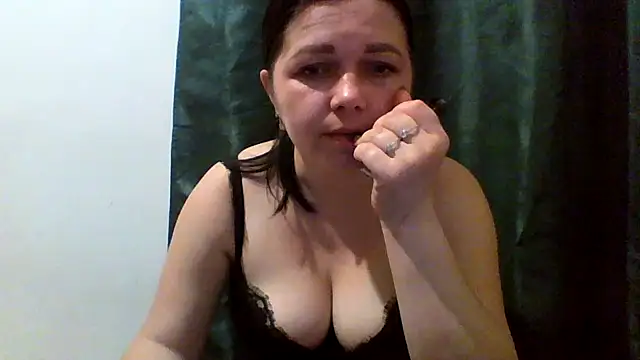 Vitalina282128 online show from March 16, 2026, 7:29 pm