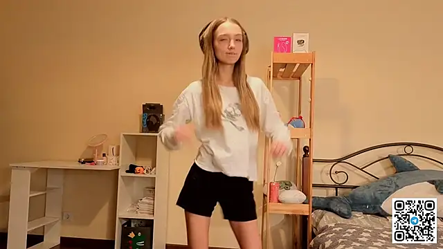 HoaPatton online show from December 4, 2025, 11:08 am