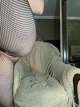 Snapshot of itsmeAlarann chatting on February 27, 2026, 1:49 am itsmeAlarann online show from February 27, 2026, 1:49 am