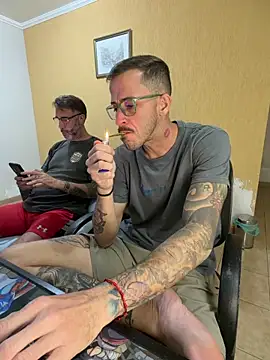 Lucasjandre online show from May 24, 2026, 1:21 am