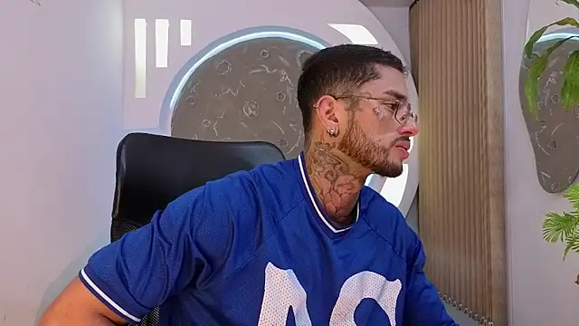 Alanrodgers online show from April 22, 2026, 11:34 am