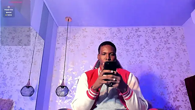 Snapshot of mike_aly chatting on November 29, 2025, 12:30 pm mike aly online show from November 29, 2025, 12:30 pm