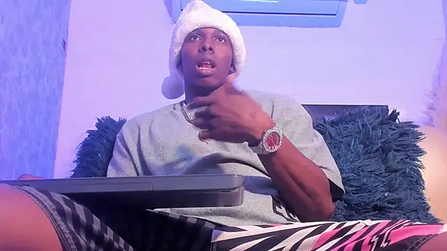 Snapshot of mike_aly chatting on December 20, 2025, 2:13 pm mike aly online show from December 20, 2025, 2:13 pm