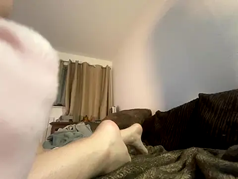 babygirltiti online show from November 18, 2025, 5:28 pm