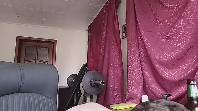 333Alone in theDark777 online show from November 28, 2025, 8:06 am