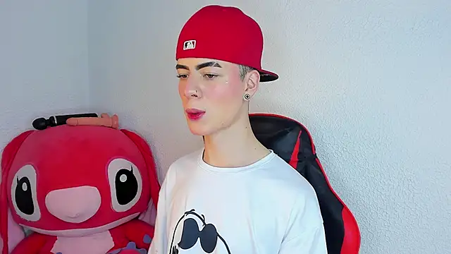 divine philp77 online show from November 21, 2025, 10:08 pm