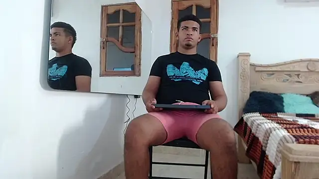 mathews    online show from November 16, 2025, 3:56 am