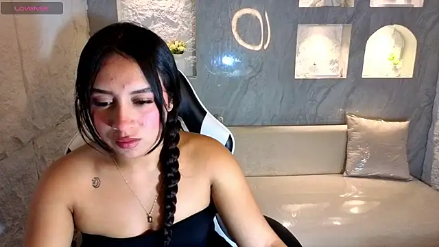 Juliana Tx online show from January 10, 2026, 3:08 am