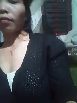 chim-yen online show from November 17, 2025, 12:44 pm