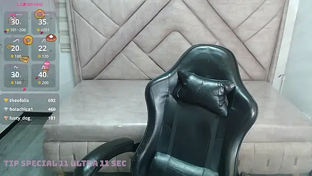 Snapshot of Violetta_jhonson_a chatting on March 8, 2026, 6:12 pm Violetta jhonson a online show from March 8, 2026, 6:12 pm