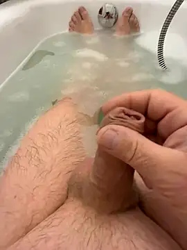 bp001 online show from October 18, 2025, 1:23 pm