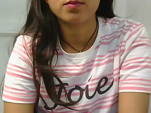 Snapshot of Anika_Singh chatting on January 8, 2026, 9:00 am Anika Singh online show from January 8, 2026, 9:00 am