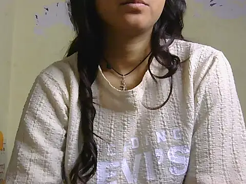 Snapshot of Anika_Singh chatting on February 11, 2026, 3:33 am Anika Singh online show from February 11, 2026, 3:33 am