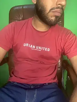 hotyyyyjonny online show from June 4, 2026, 4:13 pm