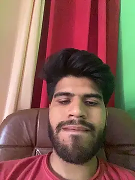 hotyyyyjonny online show from June 5, 2026, 4:19 am