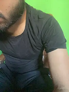 hotyyyyjonny online show from June 6, 2026, 2:49 am