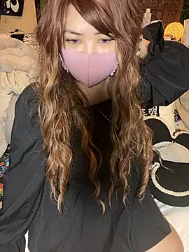 oxLILxMELOxo online show from November 23, 2025, 1:22 pm