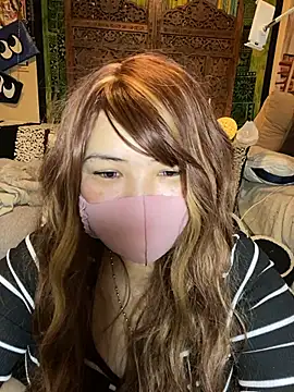 oxLILxMELOxo online show from November 28, 2025, 1:03 pm