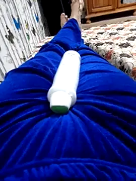 Tota sexi online show from April 17, 2026, 10:46 pm