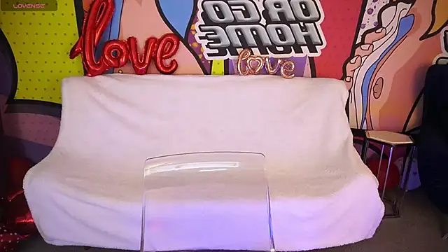 LadyChanelll online show from February 13, 2026, 2:13 pm