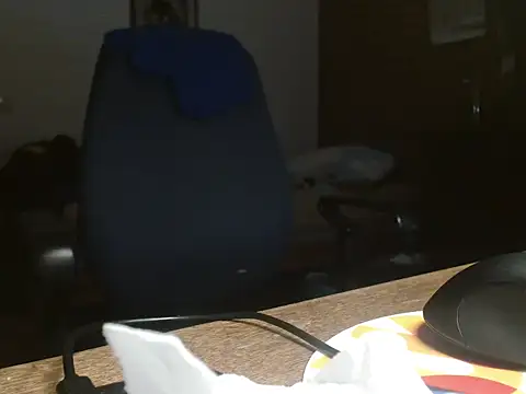 sssuka online show from April 22, 2026, 11:39 pm