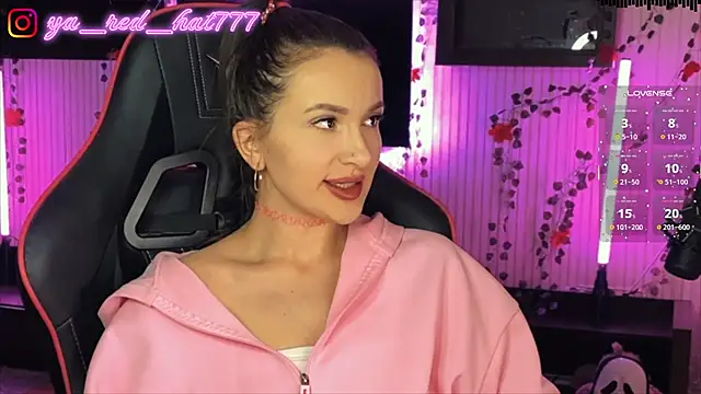 -RED HAT- online show from April 19, 2026, 6:32 pm