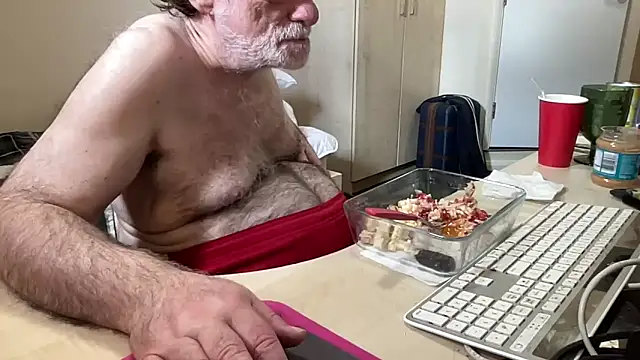 coach-karl online show from April 19, 2026, 1:32 pm