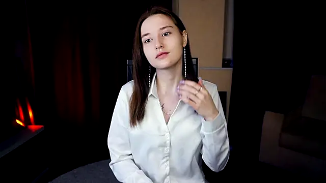 IsaParadiso online show from November 23, 2025, 7:08 am