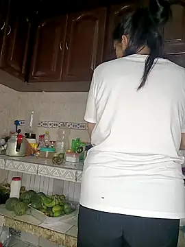 Tiff Dirty69 online show from February 4, 2026, 2:34 pm