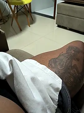 Zepouvinho online show from March 17, 2026, 1:32 am