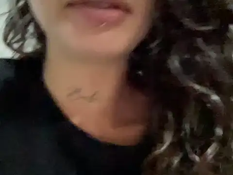 Dreana online show from February 12, 2026, 1:55 am