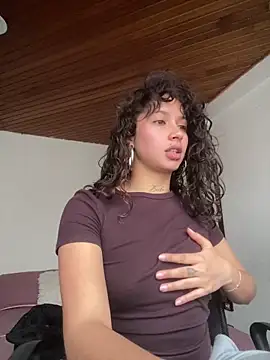 Dreana online show from March 3, 2026, 9:21 pm