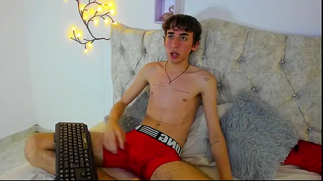 TerryGrace online show from November 21, 2025, 8:18 pm