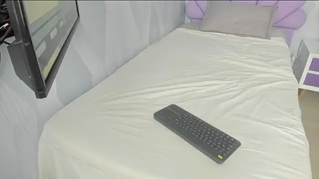 ladypervert  online show from November 14, 2025, 7:45 pm