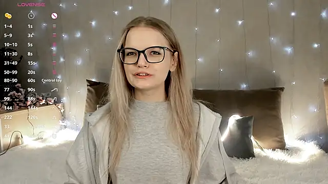 MicheleHonas online show from December 21, 2025, 5:09 pm